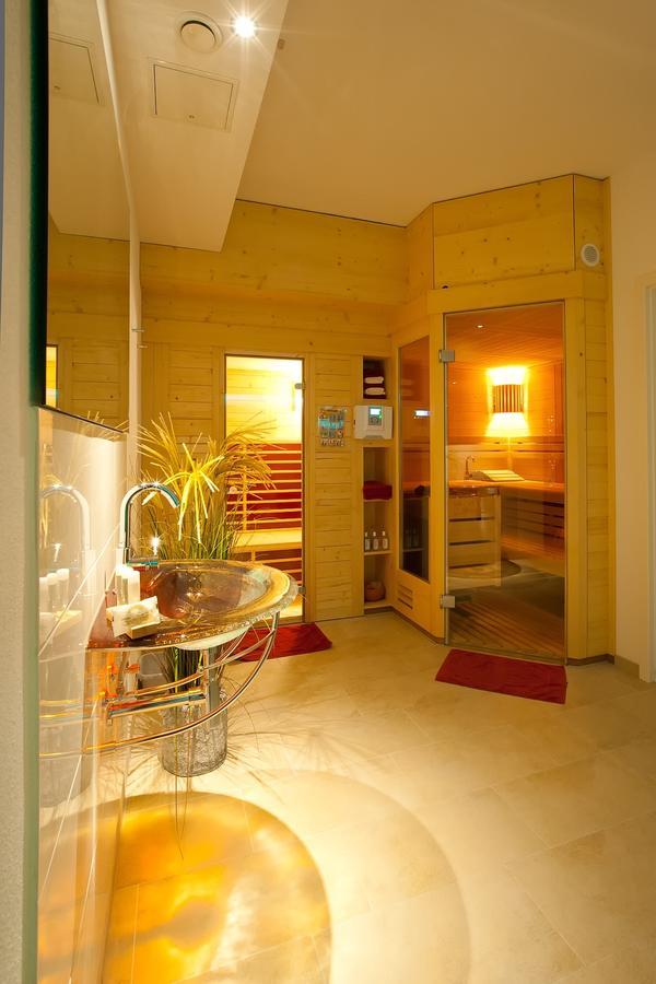Hotel-Renner Buchbach المظهر الخارجي الصورة